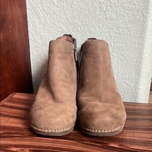 Dansko Susan Wedge Bootie, women’s size 40, walnut brown leather.